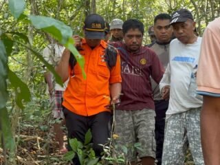 Tim SAR temukan pria yang hilang di Baubau dalam keadaan lemas