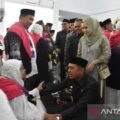 439 jamaah calon haji Kolaka menuju embarkasi Makassar