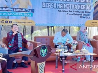 Anggota Komisi IX DPR bahas program Bangga Kencana di Kolaka