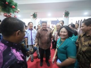 Bukan Sekadar Hadir, Wali Kota Makassar Bawa Pesan Khusus di Perayaan Natal