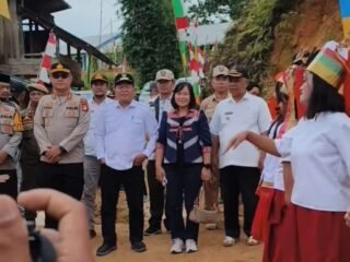 Kunker ke Baruru, Bupati Welem Tegaskan Komitmen Pemerataan Pembangunan