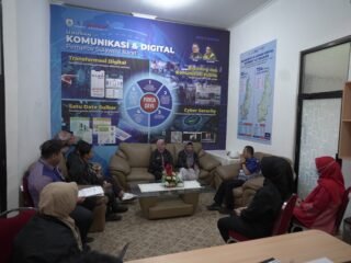 Perkuat Tata Kelola Data, KominfoSS dan BPS Sulbar Bangun Kolaborasi Strategis