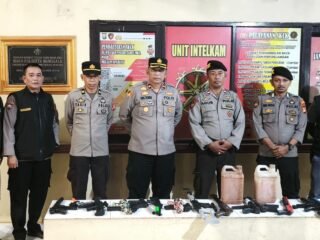 Polisi Sisir Titik Rawan di Manggala, Amankan Motor Brong dan Miras Tradisional