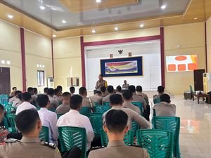 Polres Majene Tingkatkan Kompetensi Polisi RW melalui Monev dan Pembekalan