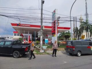 Antisipasi Kriminalitas, Polisi Siaga di Lokasi Antrean SPBU